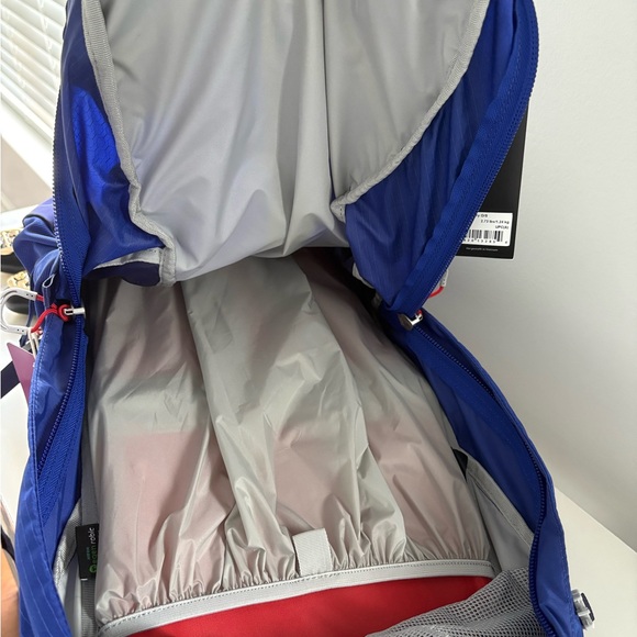 OSPREY Sirrus 24 Backpack - NWT - Picture 11 of 12